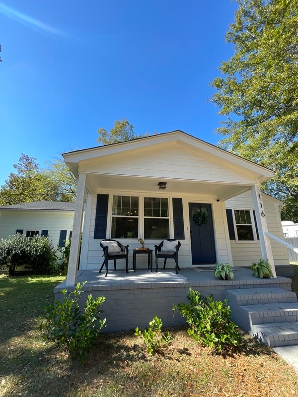 property at 116 W Richland St