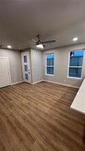 1650 Hudspeth Ave in Dallas, TX - Building Photo - Building Photo