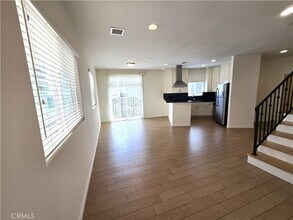 6937 Knowlton Pl in Los Angeles, CA - Building Photo - Building Photo