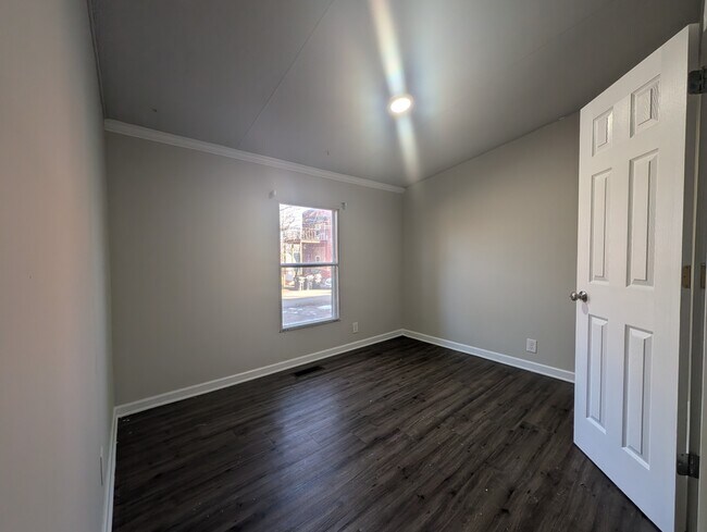 1116 Parker St in Columbia, TN - Building Photo - Building Photo