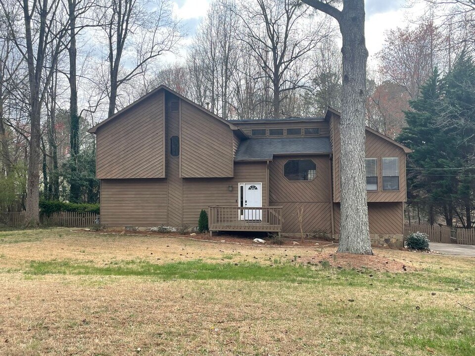 6499 Will Dupree Ln in Acworth, GA - Building Photo