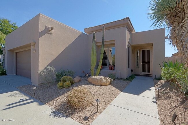 7125 E Canyon Wren Cir in Scottsdale, AZ - Building Photo - Building Photo