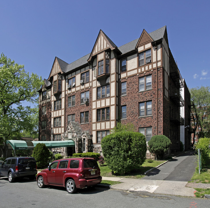 Scotland Arms in Orange, NJ - Building Photo