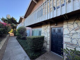 3135 E Harbor Blvd in Ventura, CA - Building Photo