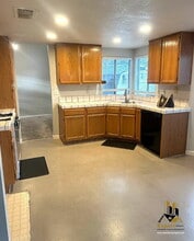 8420 Oak Flat Way in Antelope, CA - Building Photo - Building Photo