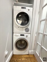 East 13th Street, Unit 16 in New York, NY - Building Photo - Building Photo