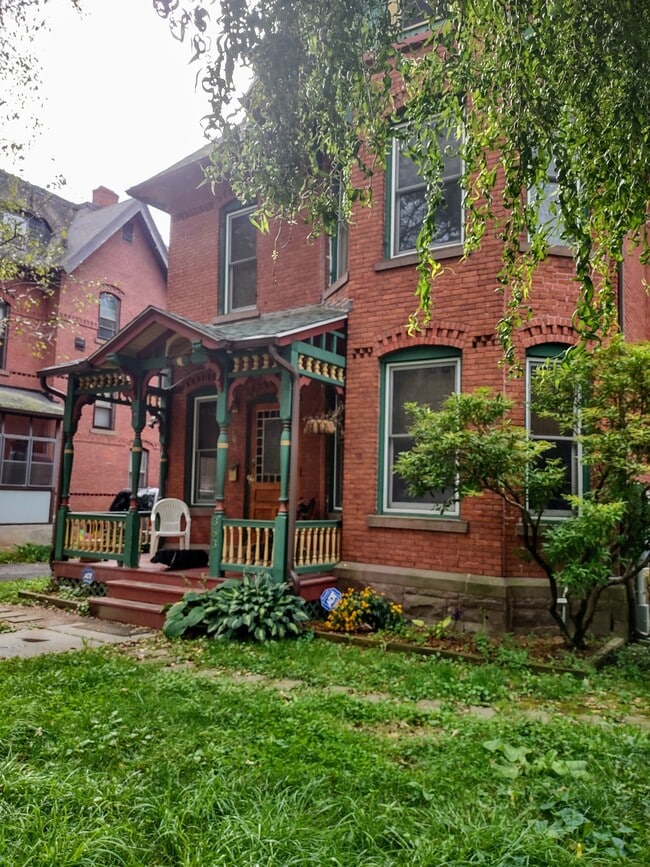 property at 363 Laurel St