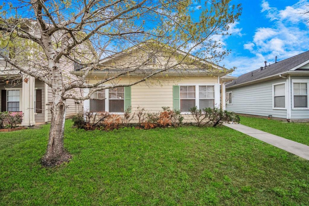 15963 S Alley Ct in Houston, TX - Building Photo