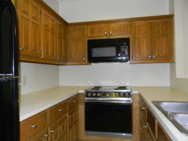 property at 2315 The Strand