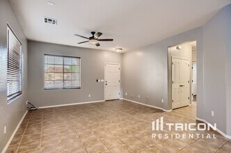 4558 E Loma Vista St in Gilbert, AZ - Building Photo - Building Photo