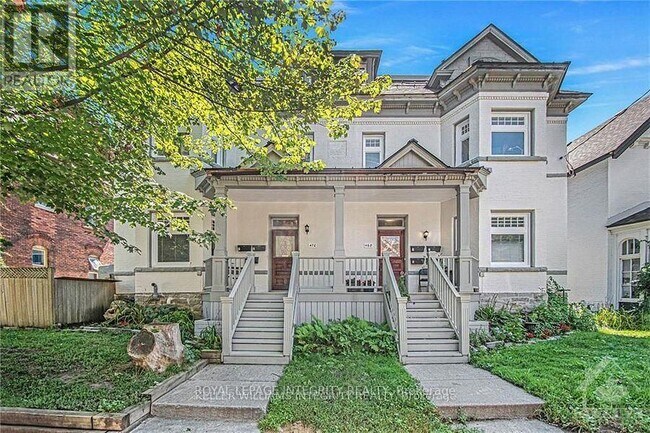 property at 468 Besserer St