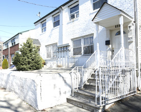 633-635 Myrtle St in Elizabeth, NJ - Building Photo - Building Photo