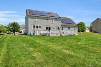 188 Saddle Hill Dr in Middletown, CT - Building Photo - Building Photo