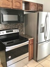 921 Xavier St in Denver, CO - Building Photo - Building Photo