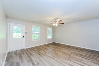3608 Mansfield Ln in Snellville, GA - Building Photo - Building Photo