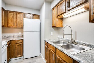 1300 Washington Ave. in Baraboo, WI - Building Photo - Building Photo