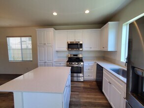 1845 Olivia St in El Cajon, CA - Building Photo - Building Photo