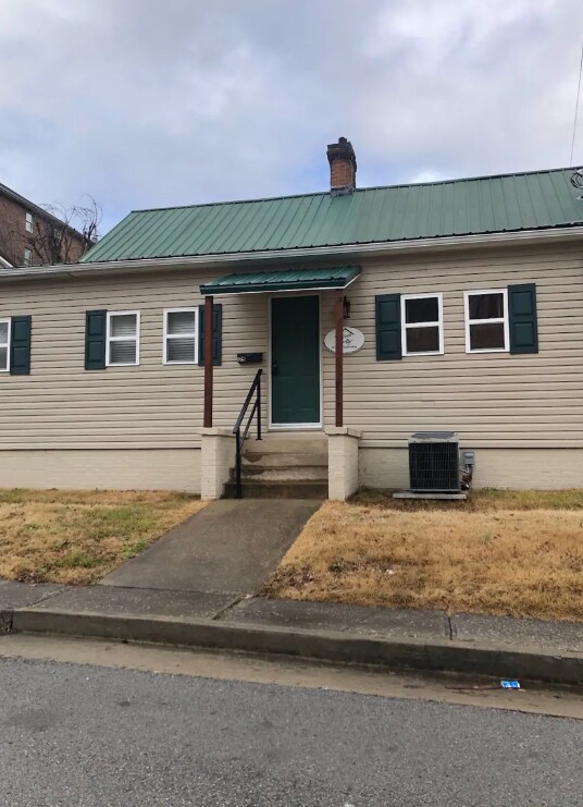 125 S Hellier St Rentals in Pikeville, KY