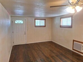 1705 Chris Craft Dr in Grapevine, TX - Building Photo - Building Photo