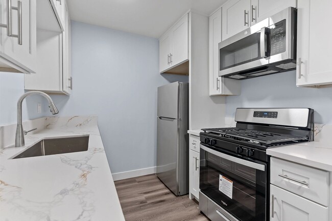 1804 W 78th St in Los Angeles, CA - Building Photo - Building Photo