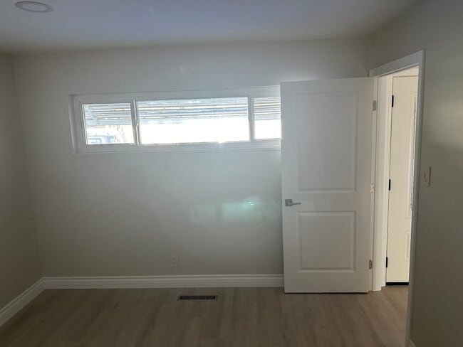 3277 Alma St, Unit 3277 in Palo Alto, CA - Building Photo - Building Photo