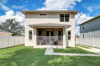 2514 W Douglas St in Tampa, FL - Building Photo - Building Photo