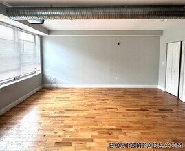 26 Portland St in Worcester, MA - Building Photo - Building Photo
