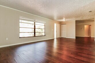 4760 Greencroft Rd in Sarasota, FL - Building Photo - Building Photo