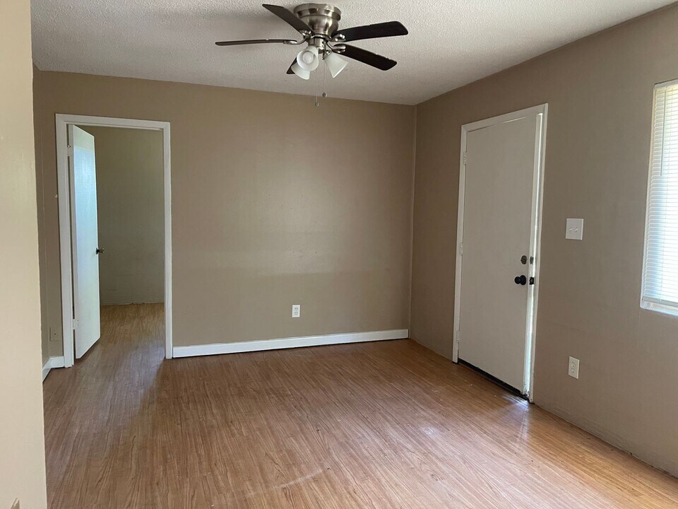 1711 Sunbeam Ln in Tallahassee, FL - Building Photo