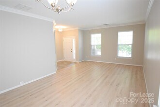 3334 Crutchfield Pl in Charlotte, NC - Foto de edificio - Building Photo