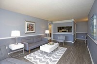 1BR,1BA - 730SF - LIVING ROOM - The Reserve at Lake Highlands Apartments in Dallas, Texas