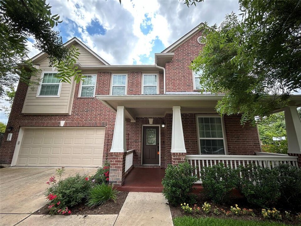 105 Hal Sutton Cove in Round Rock, TX - Building Photo