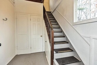 40 Wilford St, Unit 1 in Keene, NH - Foto de edificio - Building Photo