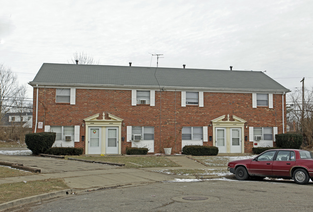 3540-3546 Dorham Pl in Dayton, OH - Building Photo