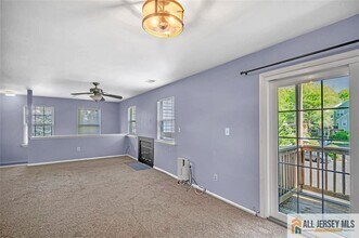 6092 Cedar Ct in Monmouth Junction, NJ - Building Photo - Building Photo