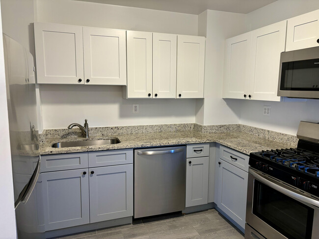 Frontier Townhomes in Washington, DC - Building Photo - Building Photo