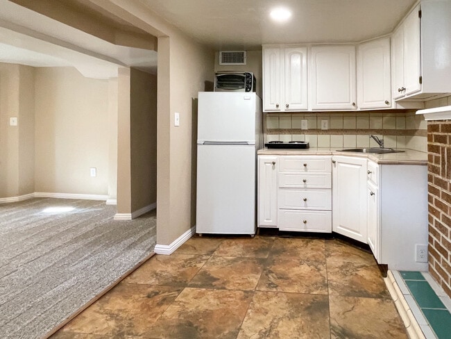 property at 861 16th St