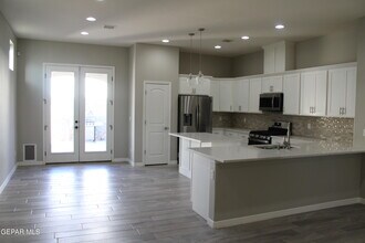 754 Flexford St in El Paso, TX - Building Photo - Building Photo