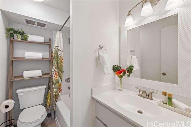 2421 Tusitala St in Honolulu, HI - Building Photo - Building Photo