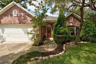 10800 Split Stone Way in Austin, TX - Building Photo - Building Photo