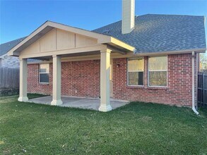 10688 Midway Dr in Frisco, TX - Building Photo - Building Photo