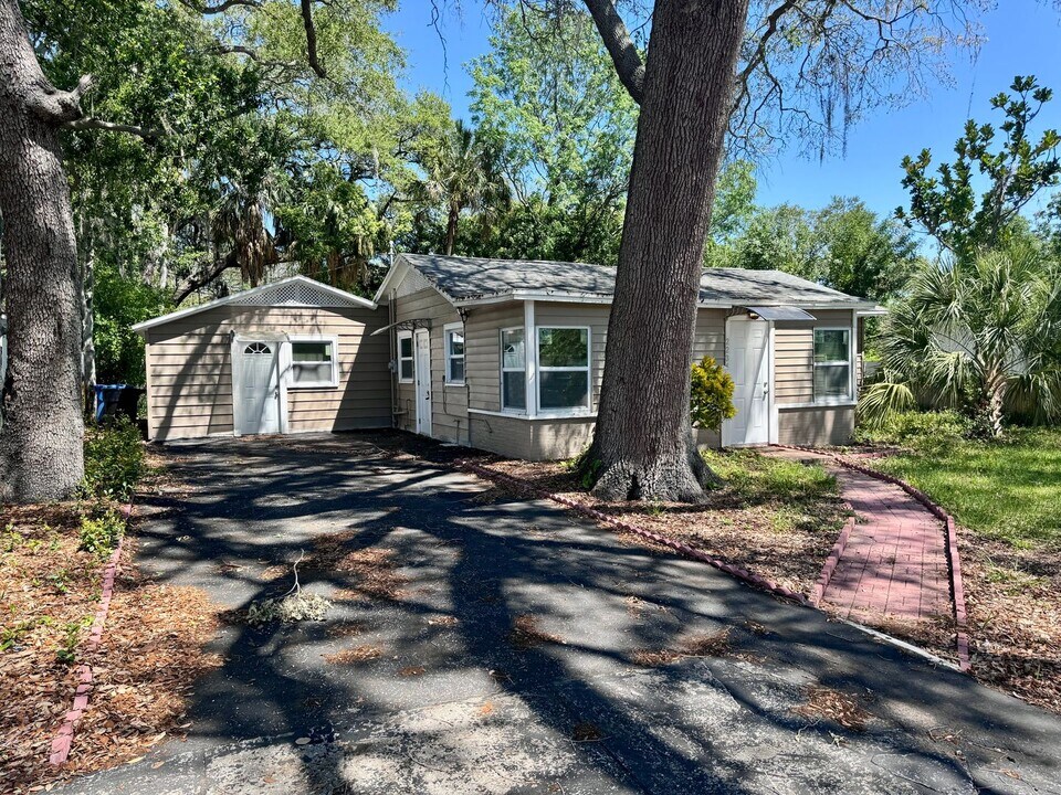 2234 28th St S in St. Petersburg, FL - Building Photo