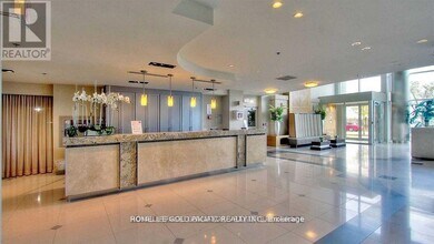 58 Marine Parade Dr in Toronto, ON - Building Photo - Building Photo