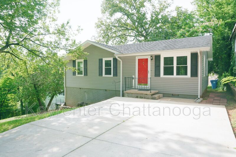 1024 Garnett Ave in Chattanooga, TN - Foto de edificio