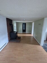 2353 Little Georgetown Rd in Hedgesville, WV - Building Photo - Building Photo