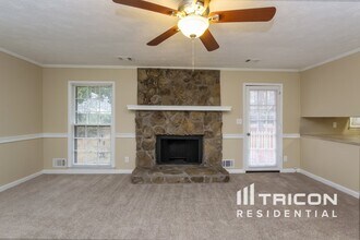 2633 Green Valley Ct in Snellville, GA - Building Photo - Building Photo