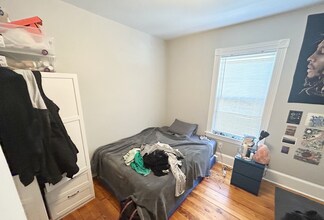 267 E Cottage St, Unit 3 in Boston, MA - Building Photo - Building Photo