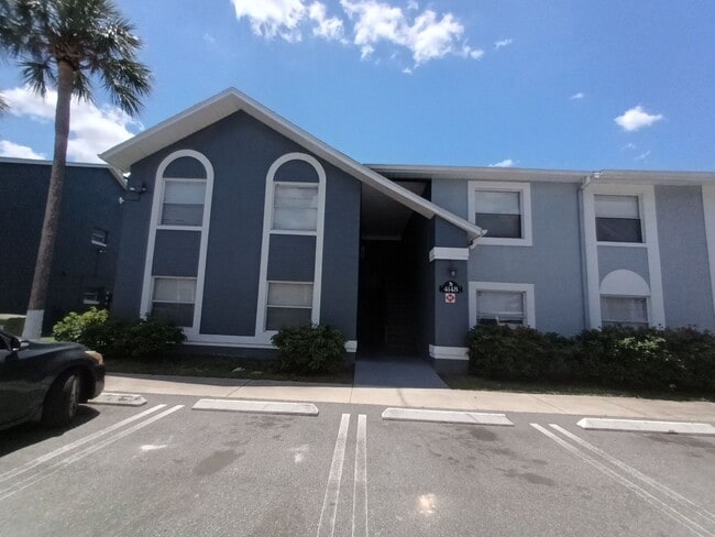 property at 4148 Pershing Pointe Pl