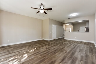 1012 Berkman Cir in Sanford, FL - Building Photo - Building Photo