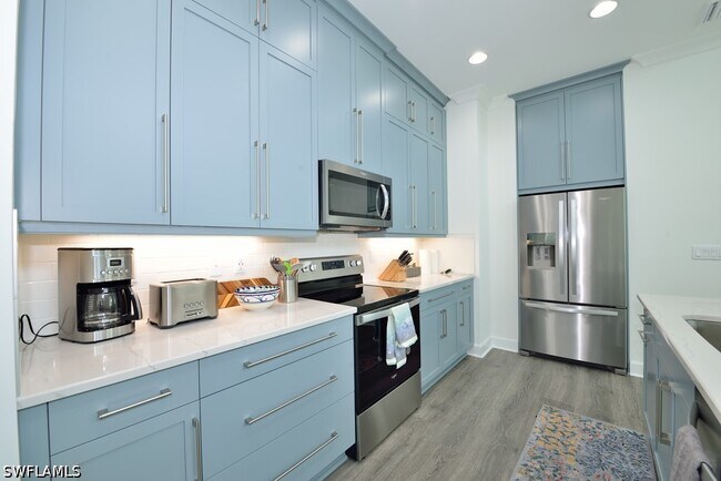 7299 Cayo Coco Ln in Naples, FL - Building Photo - Building Photo
